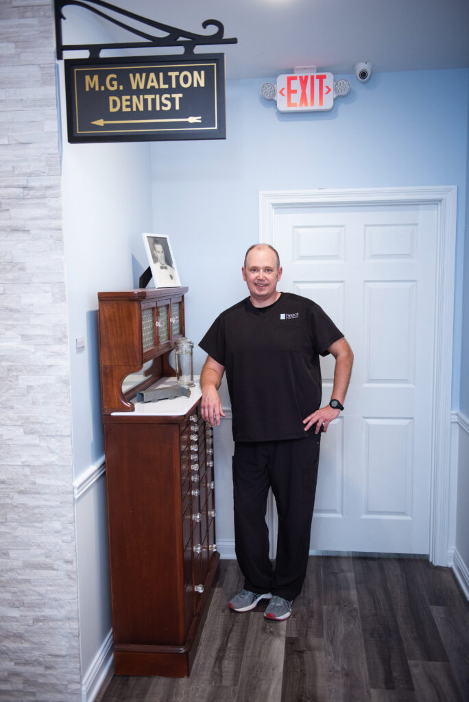 Meet the Doctor in Kentucky Dr. Michael Walton, DMD Walton Family Dentistry